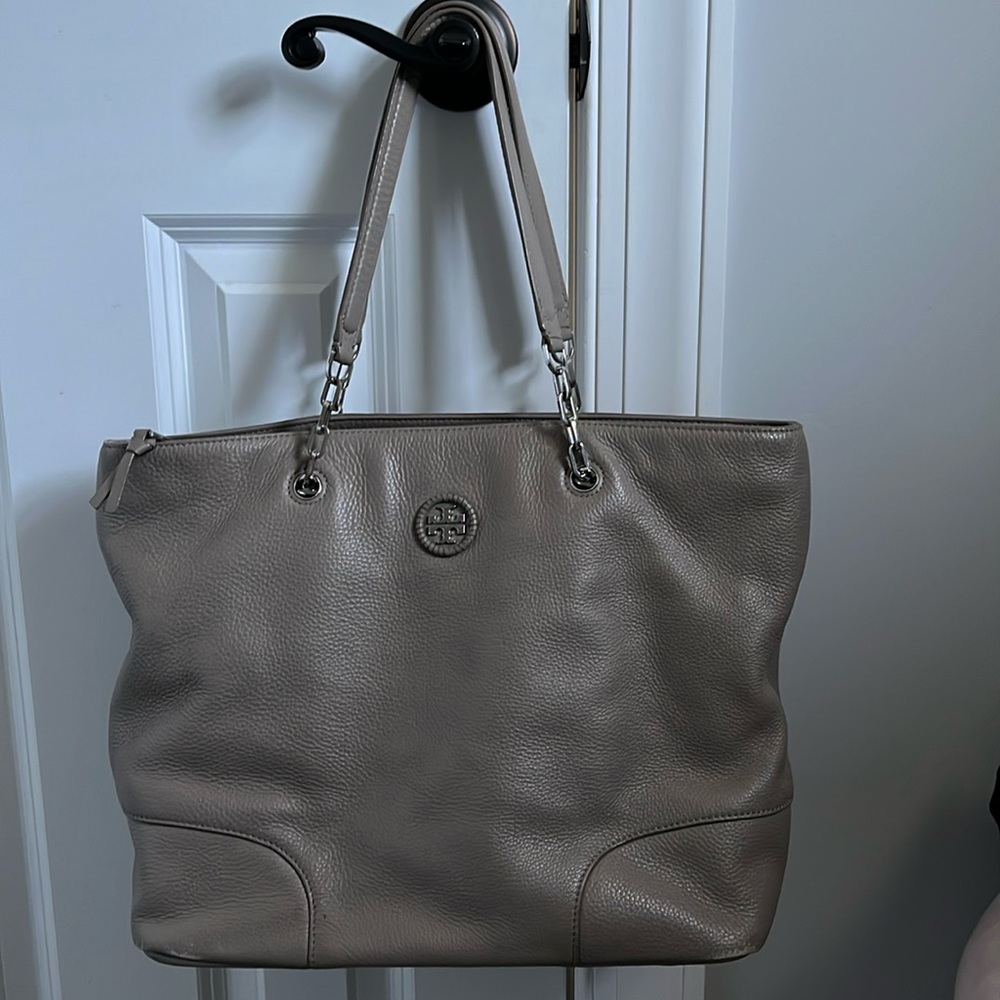 Tory Burch Large Triple Compartment Tote Grey Taupe